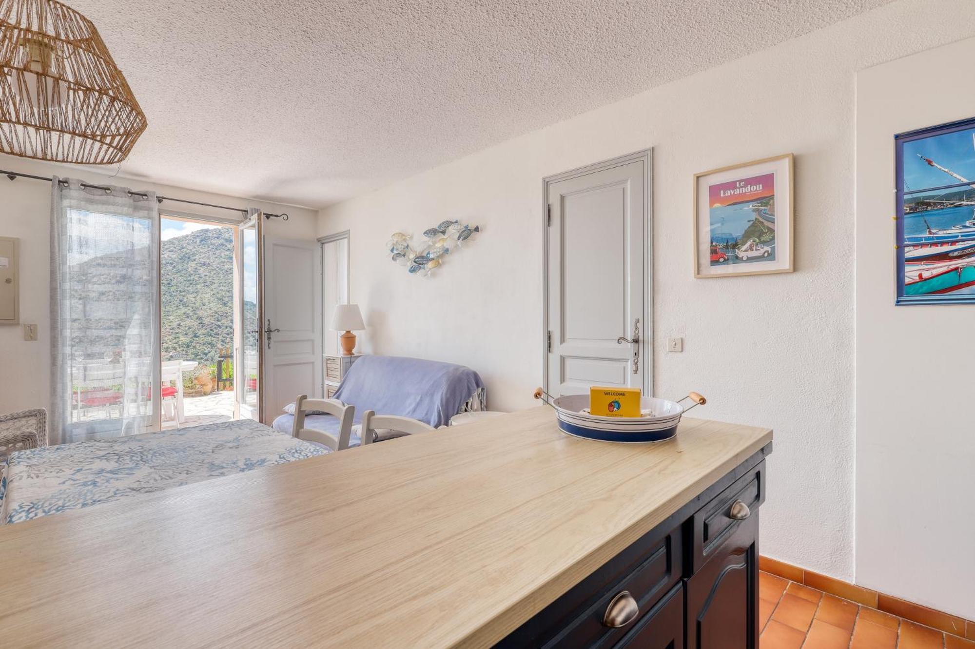 Ferienwohnung Exceptional View In Saint-Clair For 4 People Le Lavandou Exterior foto