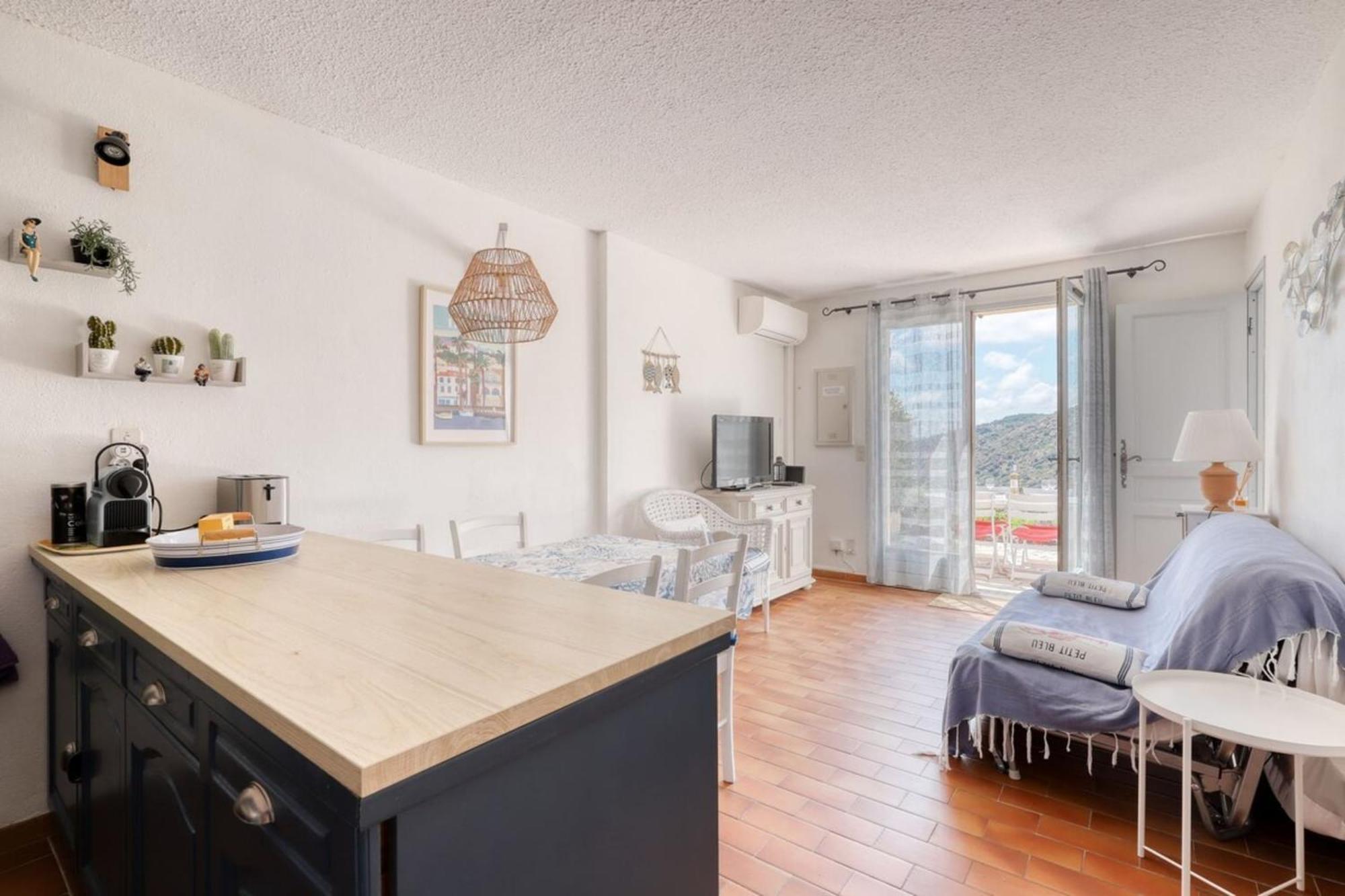 Ferienwohnung Exceptional View In Saint-Clair For 4 People Le Lavandou Exterior foto